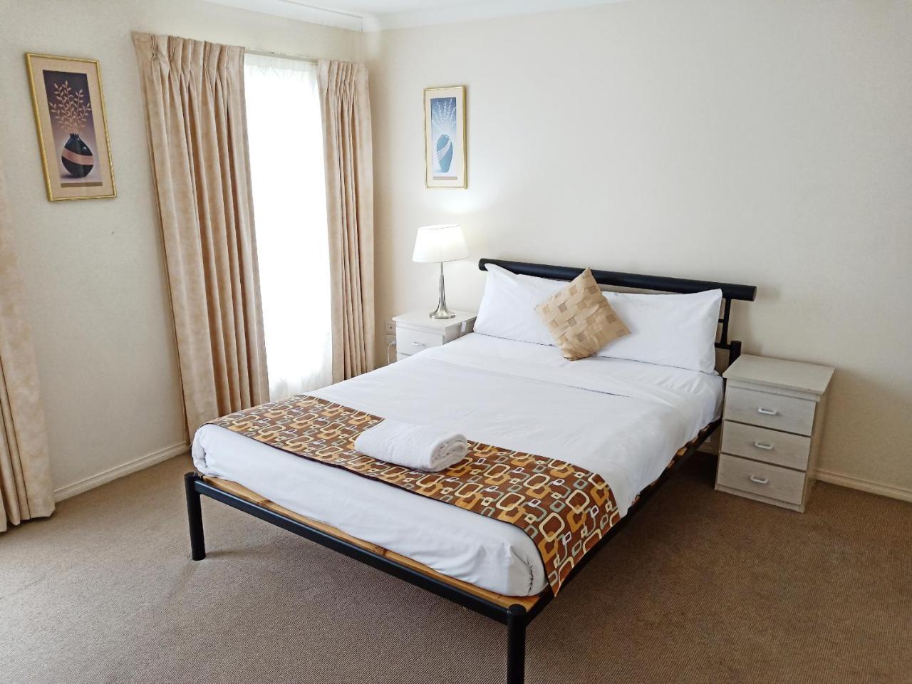 Glen Inn Glen Waverley Ngoại thất bức ảnh