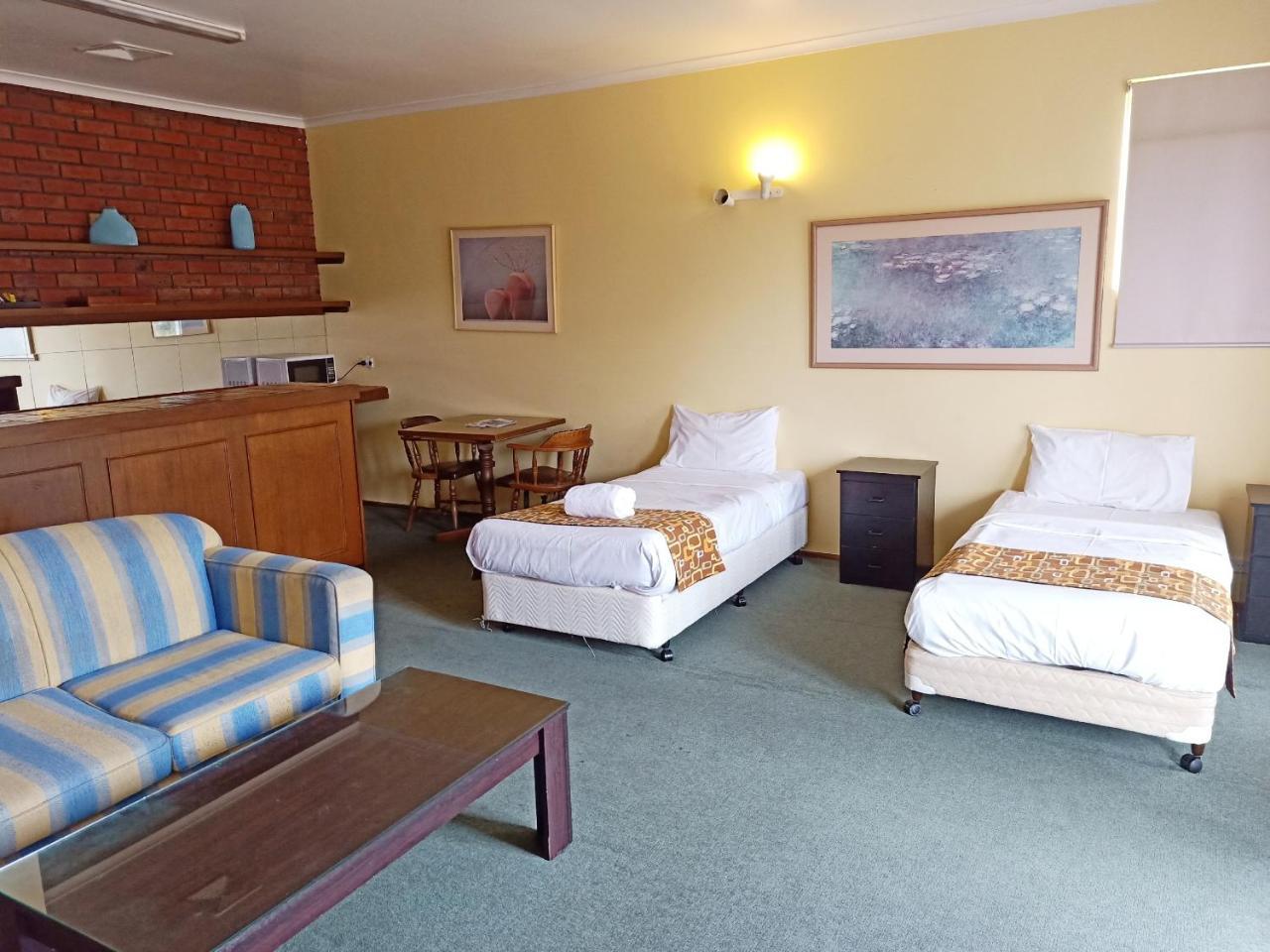 Glen Inn Glen Waverley Ngoại thất bức ảnh